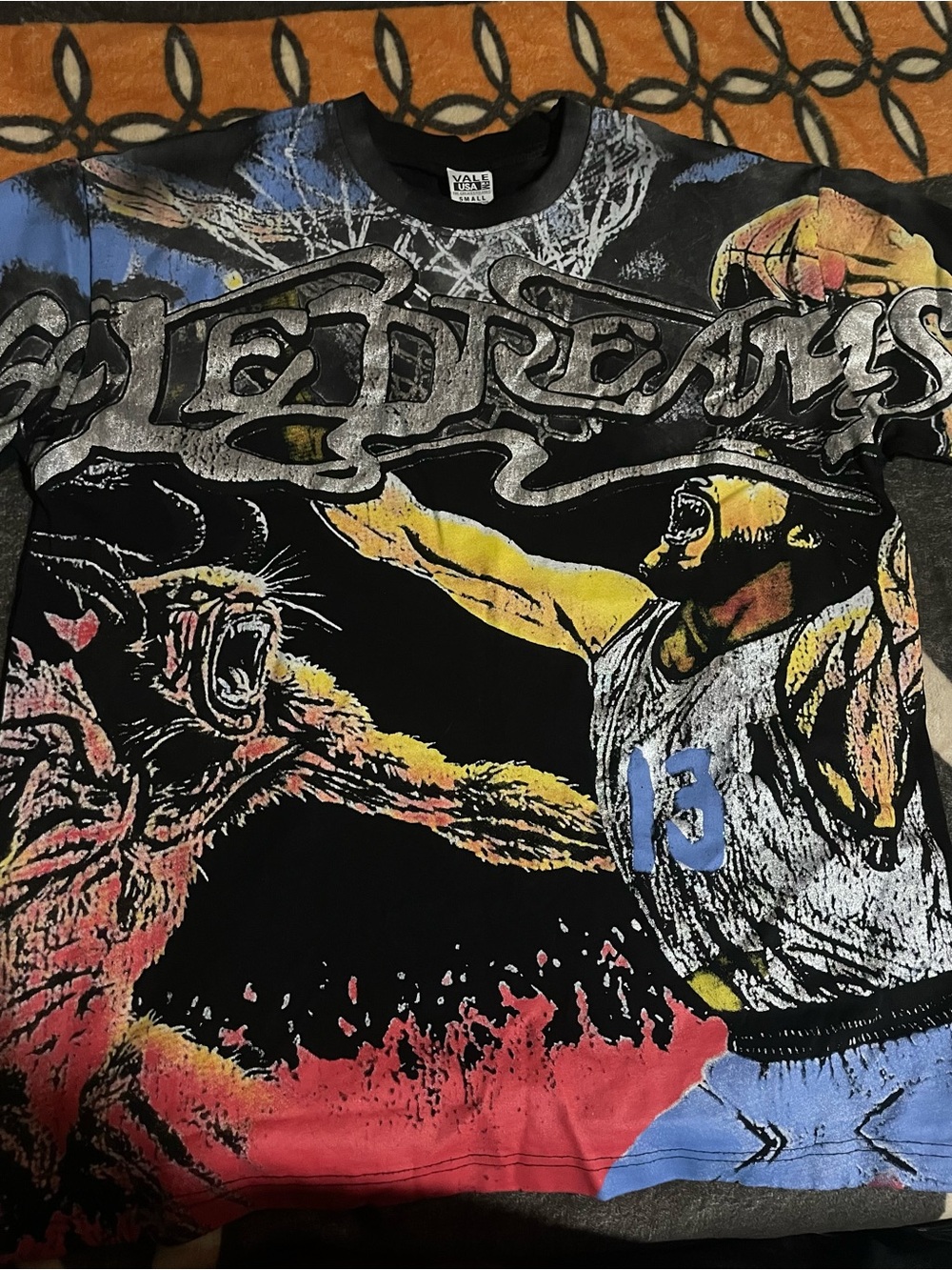 New Valley dreams Size Small Sculpture graphic washed short sleeve t shirt